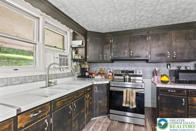 1644 Moselem Springs, Richmond Twp, PA 19526
