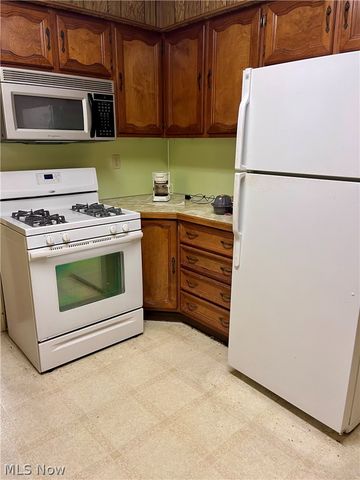 1537 20th Street NW, Canton, OH 44709