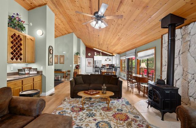 1062 Fairway, Murphys, CA 95247