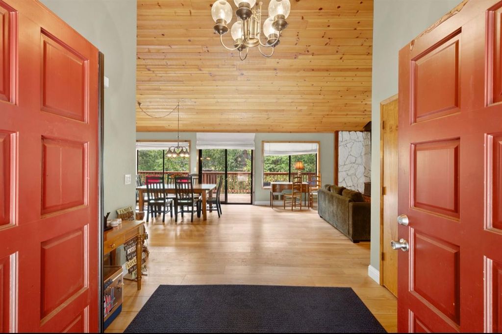 1062 Fairway, Murphys, CA 95247