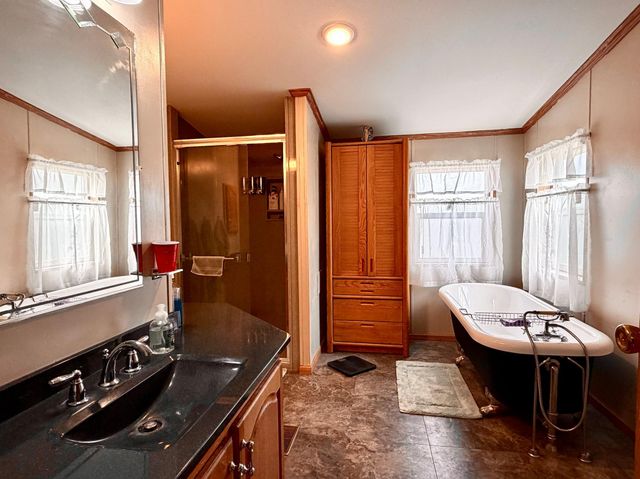 3404 Doral Drive NE, Bemidji, MN 56601