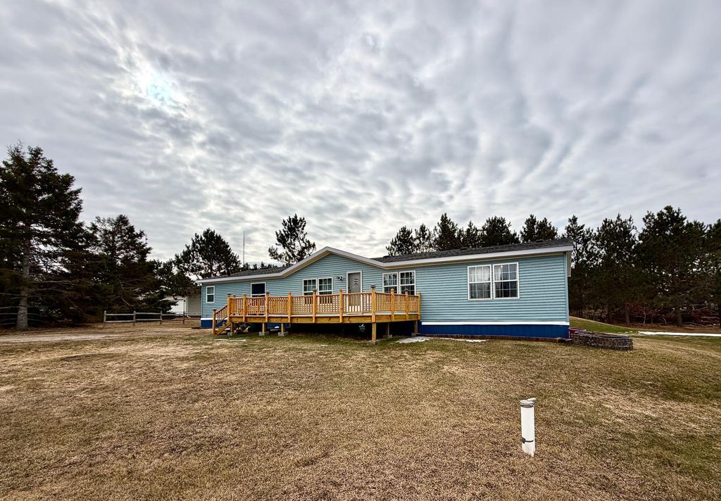 3404 Doral Drive NE, Bemidji, MN 56601