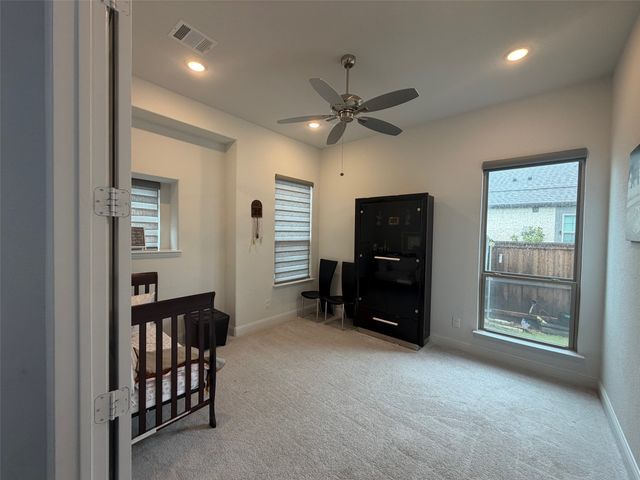 12513 Royal Oaks Lane, Farmers Branch, TX 75234