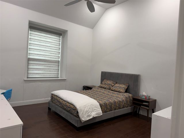 12513 Royal Oaks Lane, Farmers Branch, TX 75234