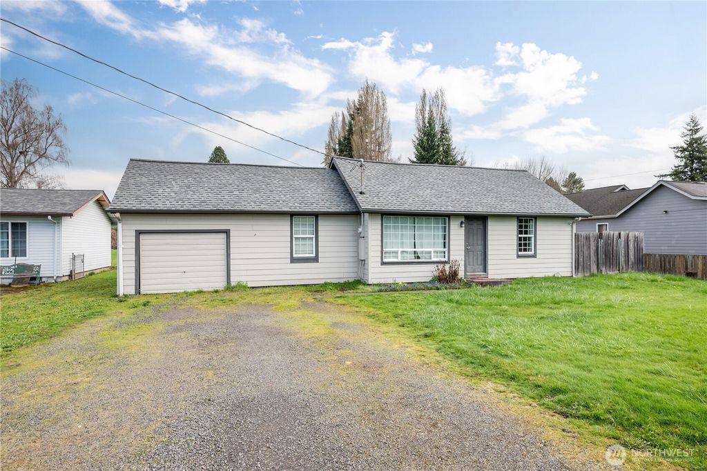 3070 Olympia Way, Longview, WA 98632