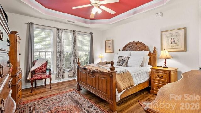 6913 Saranac Lane, Matthews, NC 28105