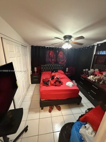 276 E 12th St, Hialeah, FL 33010