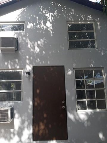 276 E 12th St, Hialeah, FL 33010