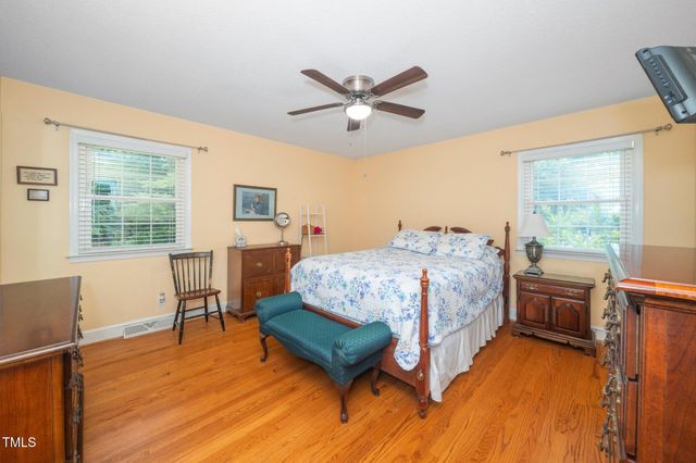 1312 Hampton Valley Road 10, Cary, NC 27511