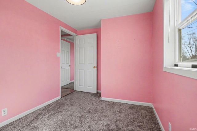 59245 Lewis Street, Elkhart, IN 46517