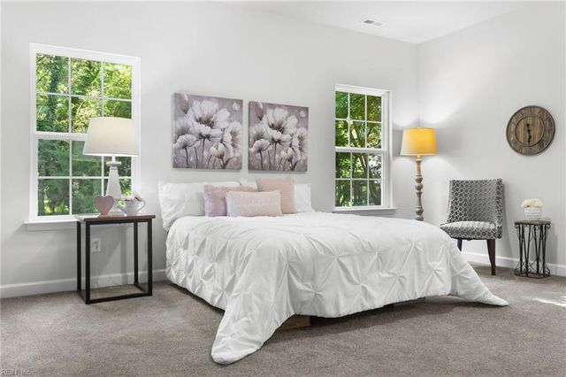 121 Parkway DR B, Newport News, VA 23606