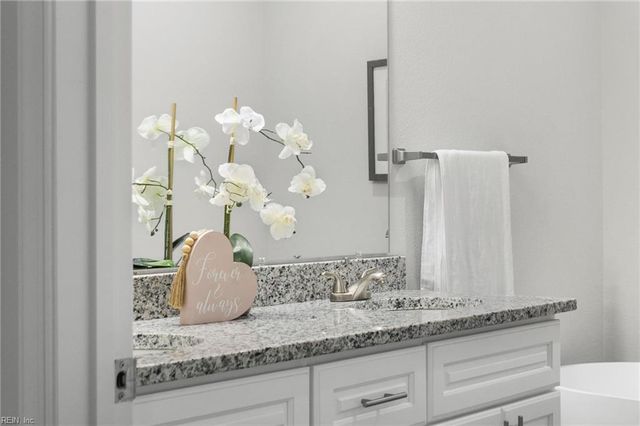 121 Parkway DR B, Newport News, VA 23606