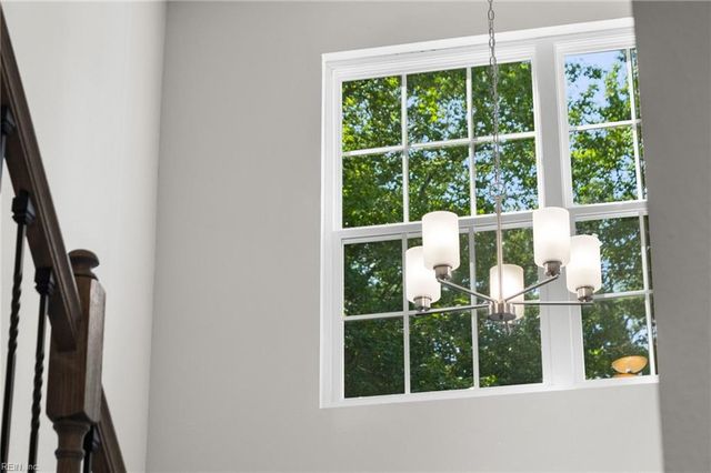 121 Parkway DR B, Newport News, VA 23606