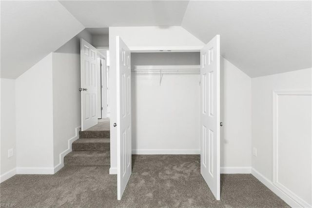 121 Parkway DR B, Newport News, VA 23606