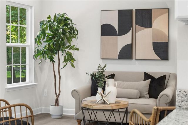 121 Parkway DR B, Newport News, VA 23606