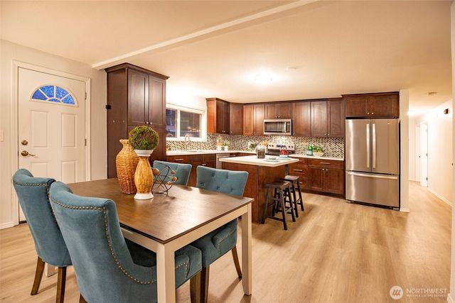 22005 SE 288th Street, Black Diamond, WA 98010