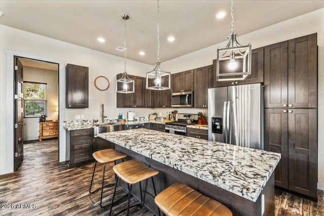 321 W OWENS Street, Show Low, AZ 85901