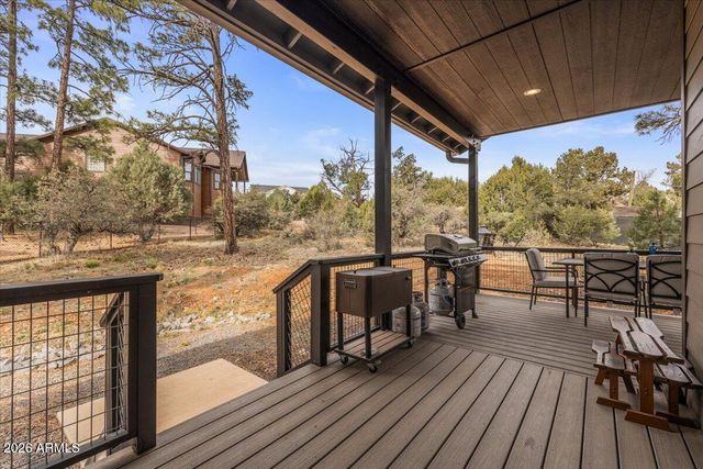 321 W OWENS Street, Show Low, AZ 85901