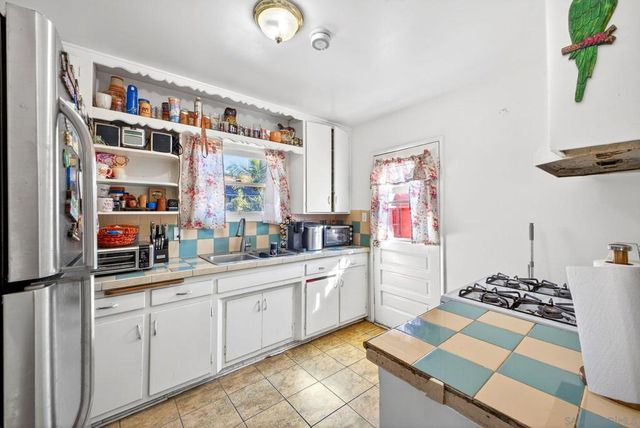 82 86 Quintard St, Chula Vista, CA 91911