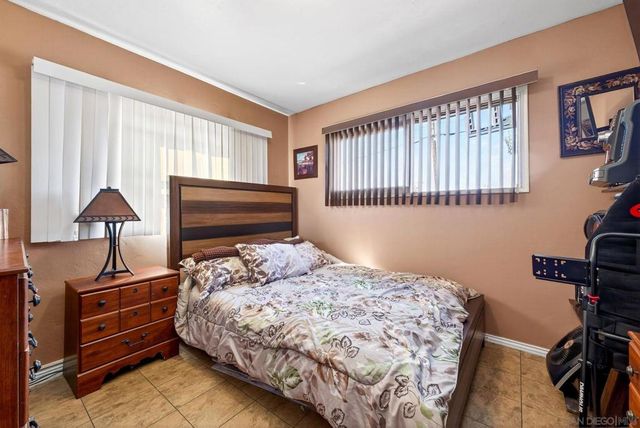 82 86 Quintard St, Chula Vista, CA 91911