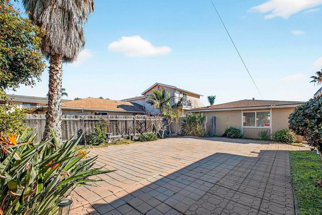 82 86 Quintard St, Chula Vista, CA 91911