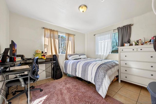 82 86 Quintard St, Chula Vista, CA 91911