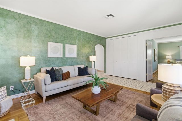 456 S Regent St, Stockton, CA 95204