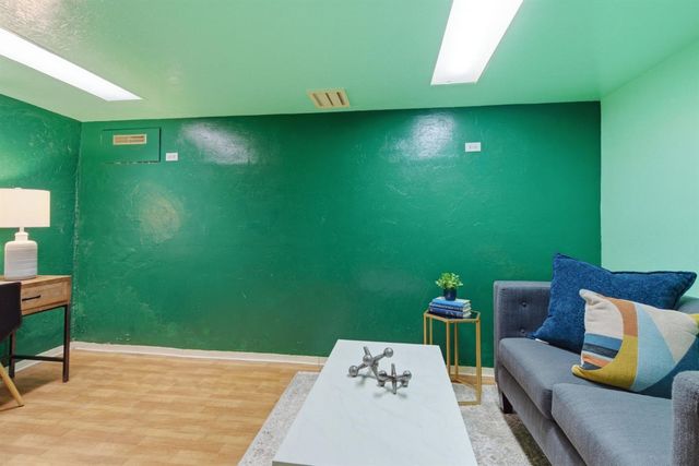 456 S Regent St, Stockton, CA 95204