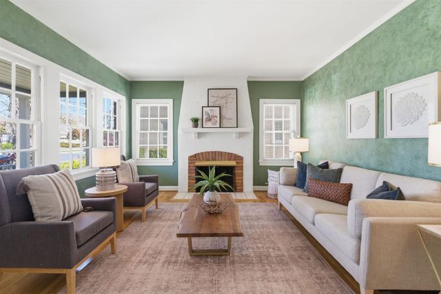 456 S Regent St, Stockton, CA 95204