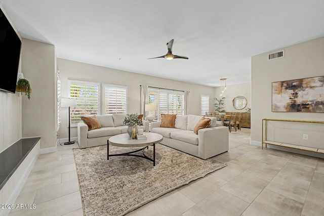 20121 N 76TH Street 1019, Scottsdale, AZ 85255