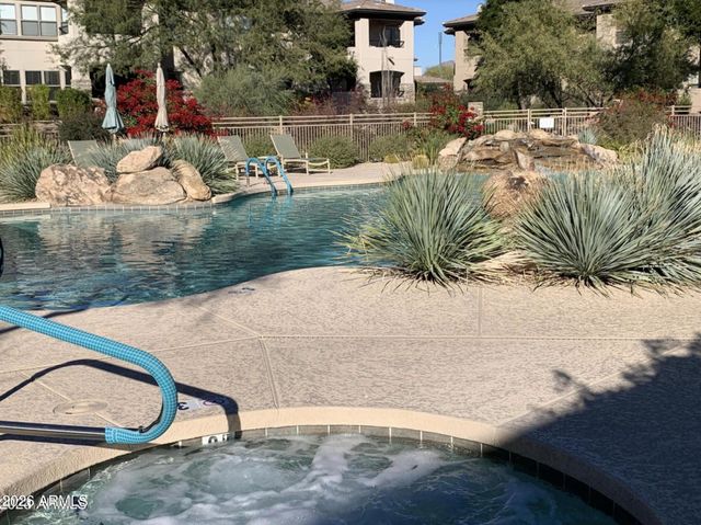 20121 N 76TH Street 1019, Scottsdale, AZ 85255