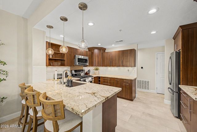 20121 N 76TH Street 1019, Scottsdale, AZ 85255