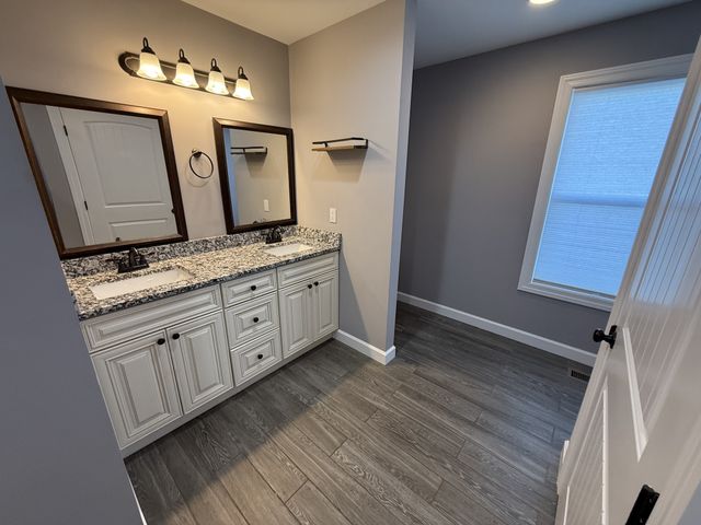 899 Sneed Blvd, Lafayette, TN 37083