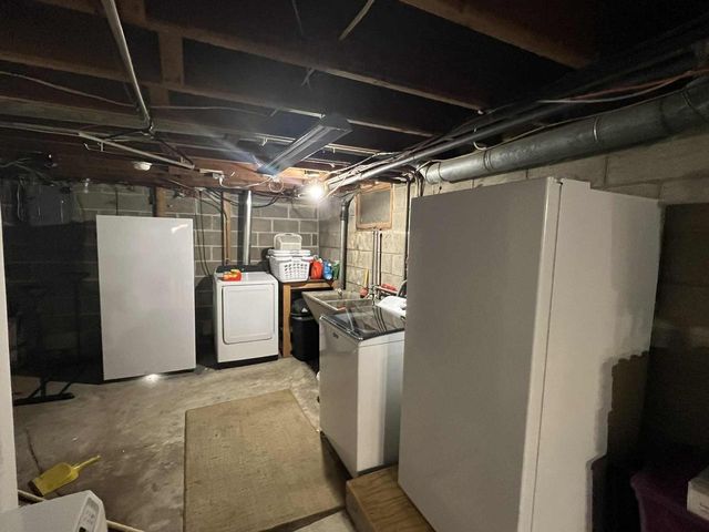 644 W Greenfield STREET, Elkhorn, WI 53121