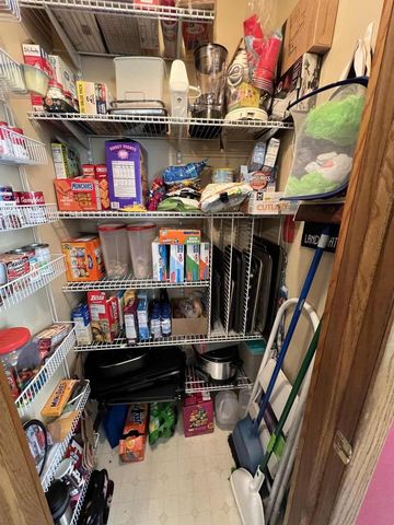 644 W Greenfield STREET, Elkhorn, WI 53121