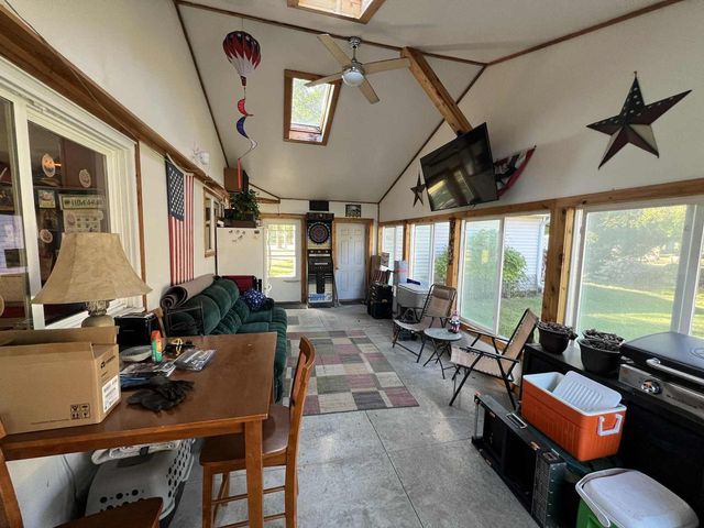 644 W Greenfield STREET, Elkhorn, WI 53121