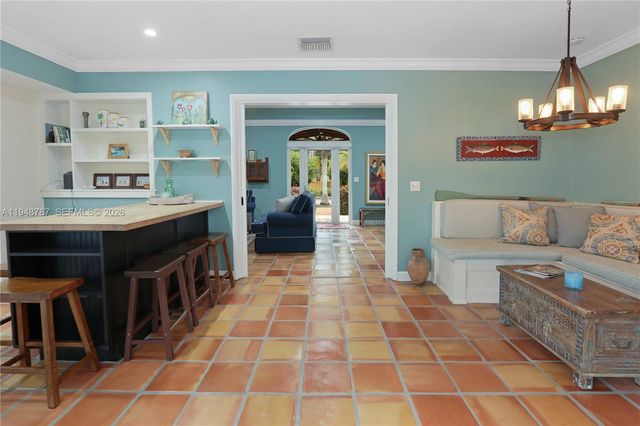 1150 Polk St, Hollywood, FL 33019