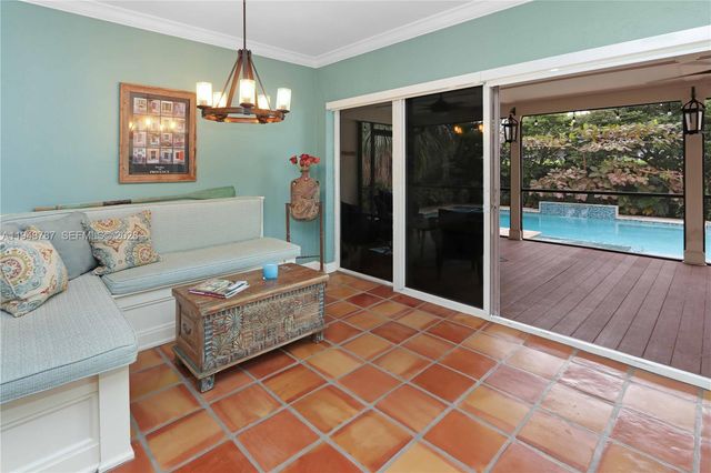 1150 Polk St, Hollywood, FL 33019