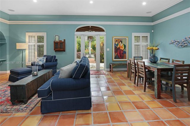 1150 Polk St, Hollywood, FL 33019