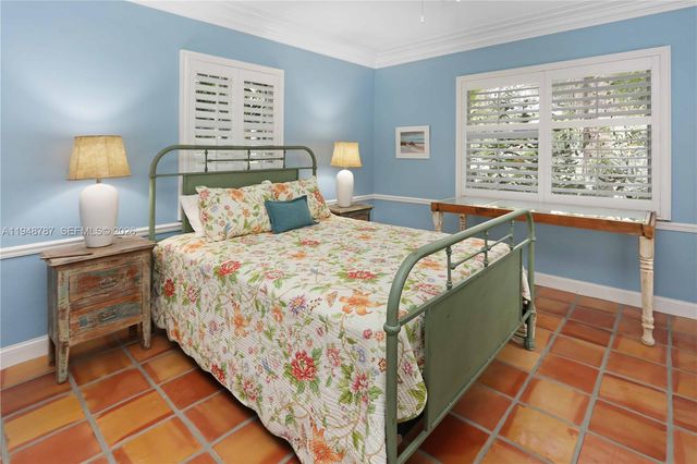 1150 Polk St, Hollywood, FL 33019