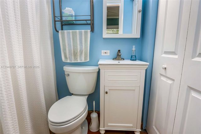 1150 Polk St, Hollywood, FL 33019