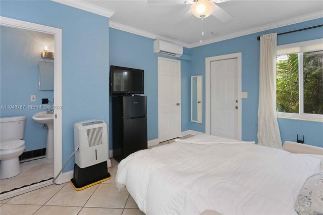 1150 Polk St, Hollywood, FL 33019