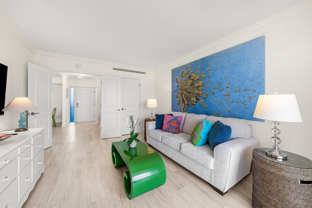 2170 Ibis Isle Road 2, Palm Beach, FL 33480