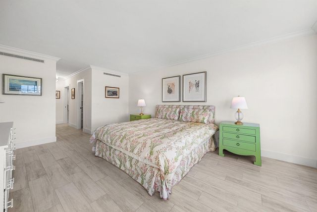 2170 Ibis Isle Road 2, Palm Beach, FL 33480