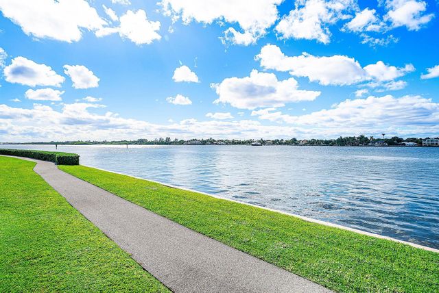 2170 Ibis Isle Road 2, Palm Beach, FL 33480