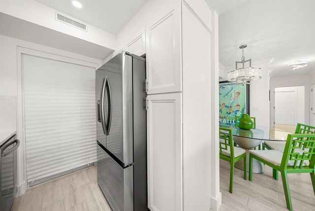 2170 Ibis Isle Road 2, Palm Beach, FL 33480