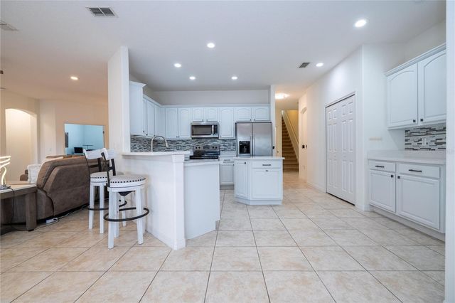 3774 EAGLE ISLE CIRCLE, Kissimmee, FL 34746