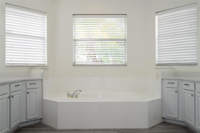 3774 EAGLE ISLE CIRCLE, Kissimmee, FL 34746