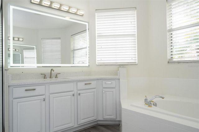 3774 EAGLE ISLE CIRCLE, Kissimmee, FL 34746