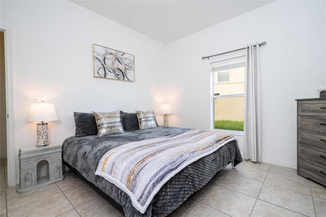 3774 EAGLE ISLE CIRCLE, Kissimmee, FL 34746